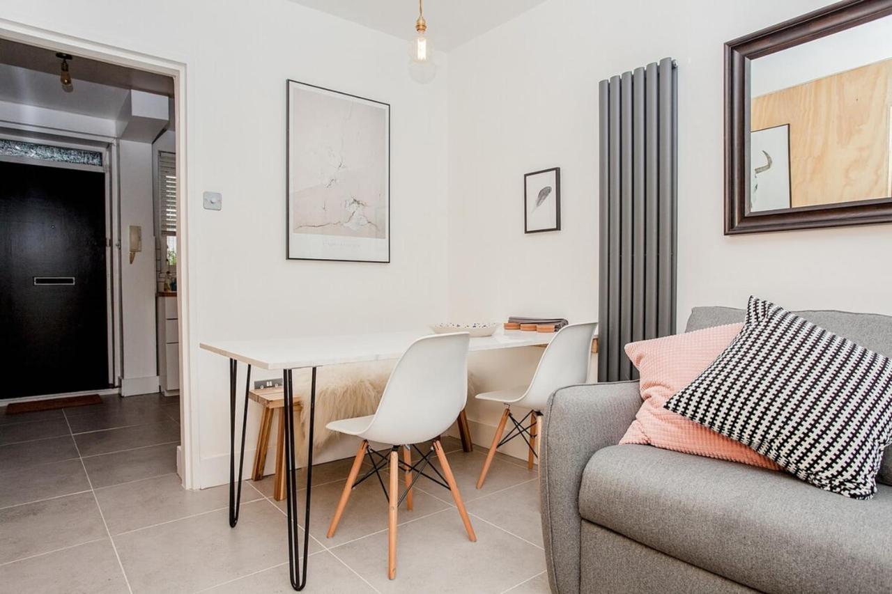 Modern Central 1Bd Flat In Clerkenwell - Sleeps 4! London Bagian luar foto